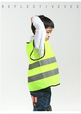 Деца на пътя, светлоотразителен материал за ескорт