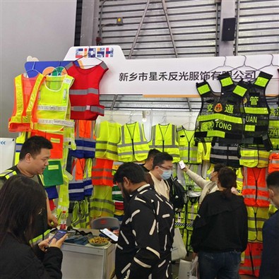 Какви са предимствата на мъжките светлоотразителни качулки?